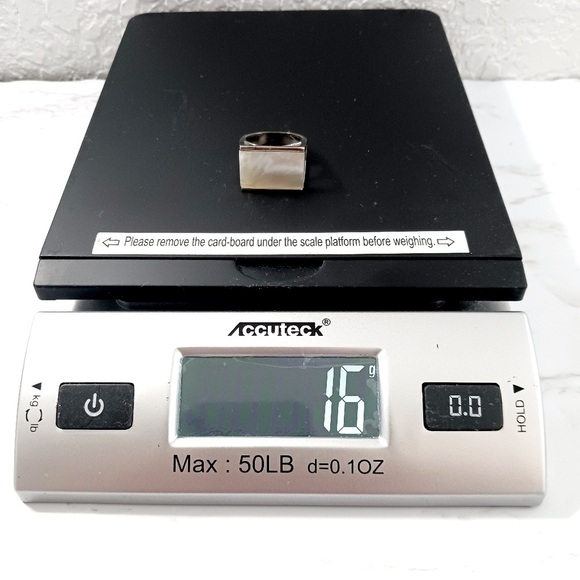 Silver Tone and Cream Ring - Picture 7 of 7